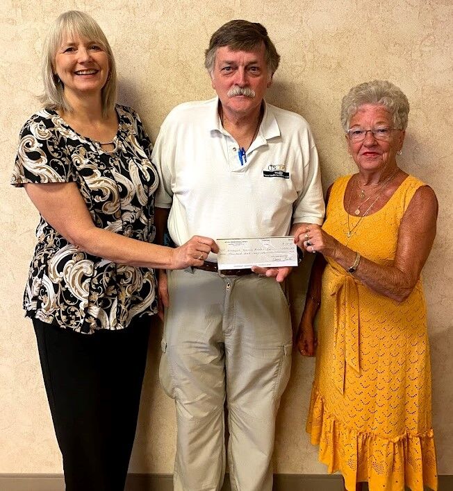 Bethel Presbyterian Donates to KHM